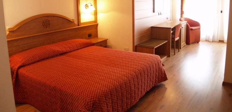 Hotel Stella Alpina Андало Экстерьер фото