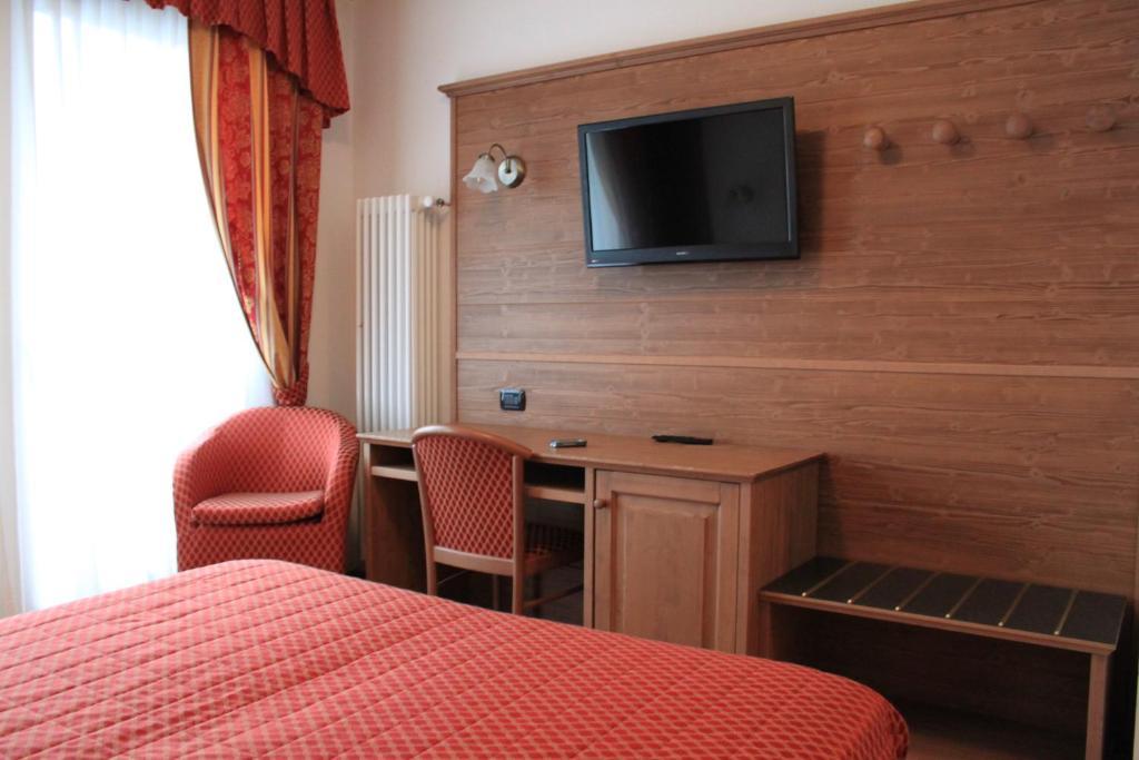 Hotel Stella Alpina Андало Номер фото