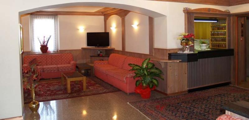 Hotel Stella Alpina Андало Экстерьер фото